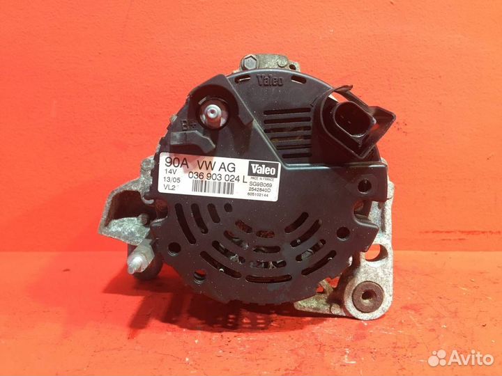 Генератор для Volkswagen Golf 5 BCA 1.4 (Б/У)