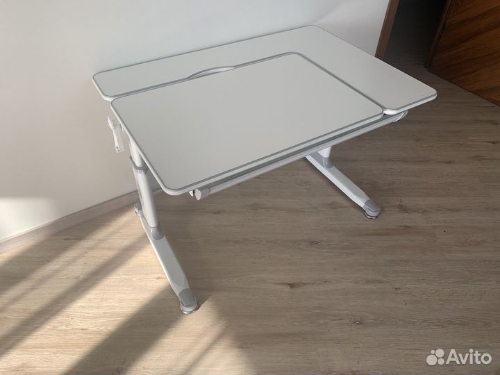 Стол парта Rifforma-100 серая