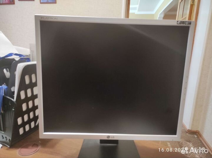 Монитор для компьютера LG