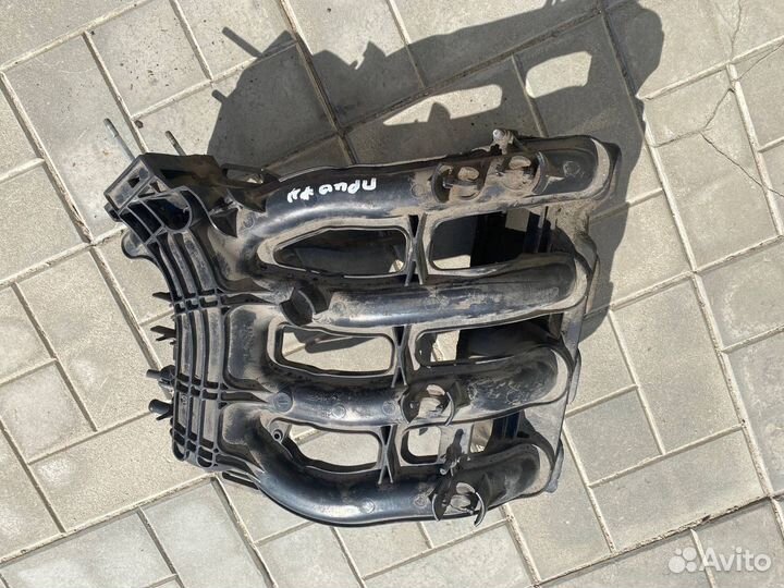 Коллектор впускной LADA 2171 универсал 1.6 2011