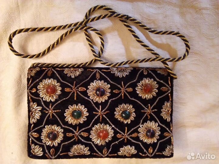 Сумочка-клатч. Индия