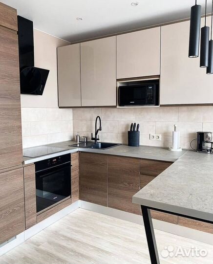 Кухонный гарнитур на заказ. В любом стиле