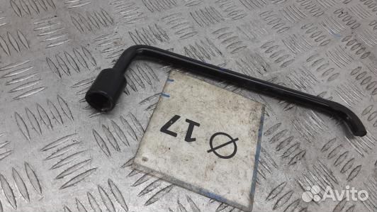 Ключ колесный peugeot 307 (8SE10VP01)