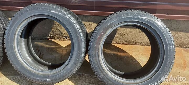 Bridgestone Blizzak Revo2 235/55 R17 103