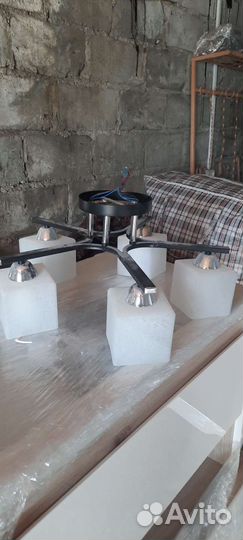 Люстра потолочная