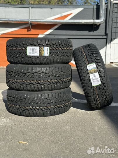 Ikon Tyres Autograph Ice 9 SUV 245/45 R20 103T