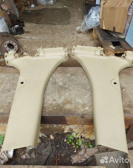 Обшивка центральных стоек Хонда crv3