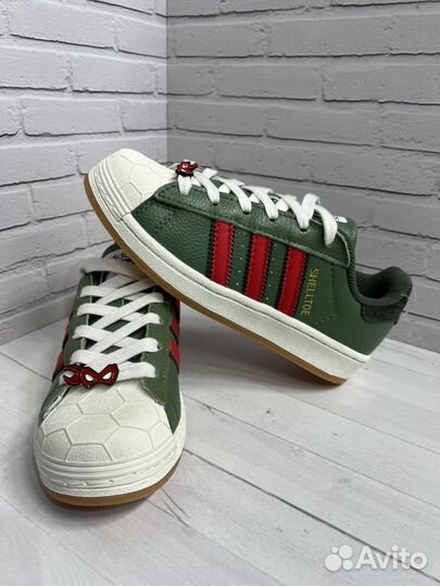 Кроссовки Adidas superstar