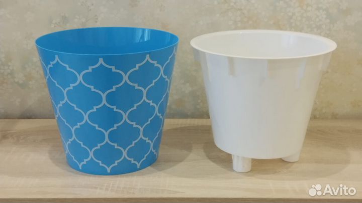 Новые цветочные горшки из плотного пластика