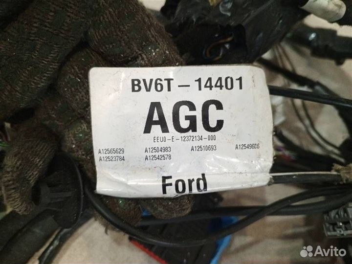 Проводка торпедо Ford Focus 3 2011-2018