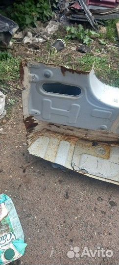 Панель задняя (Geely Atlas)