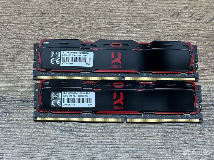 Оперативная память GoodRam irdm X 16GB 3200Mhz