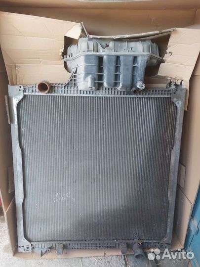 Радиатор охлаждения MAN TGA