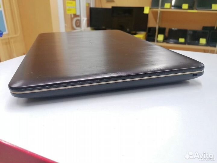 Быстрый asus intel 4-хядерный /nvidia 2Gb /SSD