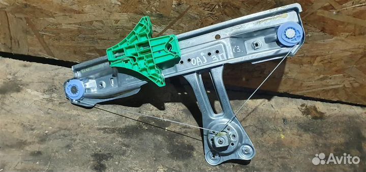 Стеклоподъемник механический задний правый Opel A