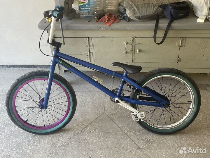 Велосипед(BMX)