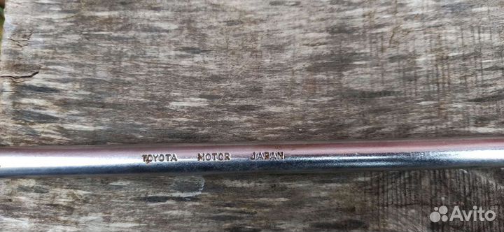Балонный ключ 21 toyota