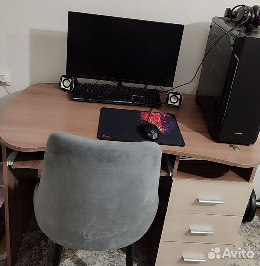 Компьютерный стол бу