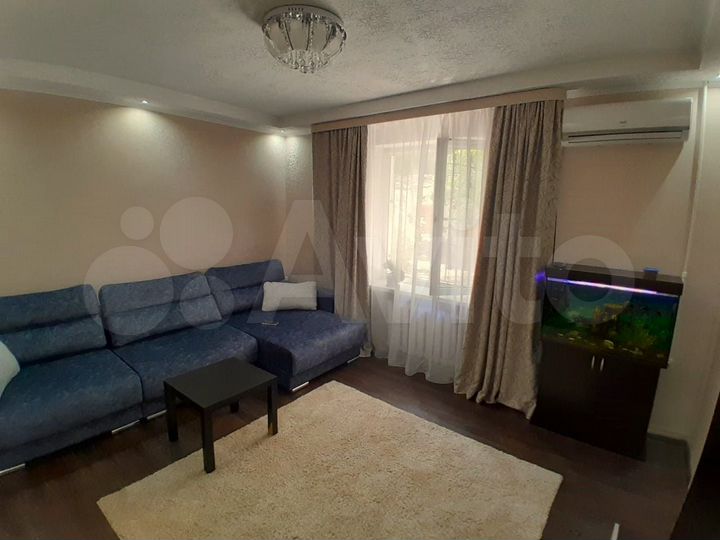 3-к. квартира, 64 м², 1/2 эт.