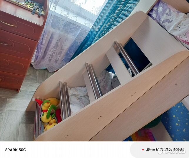 Двухъярусная кровать как новая