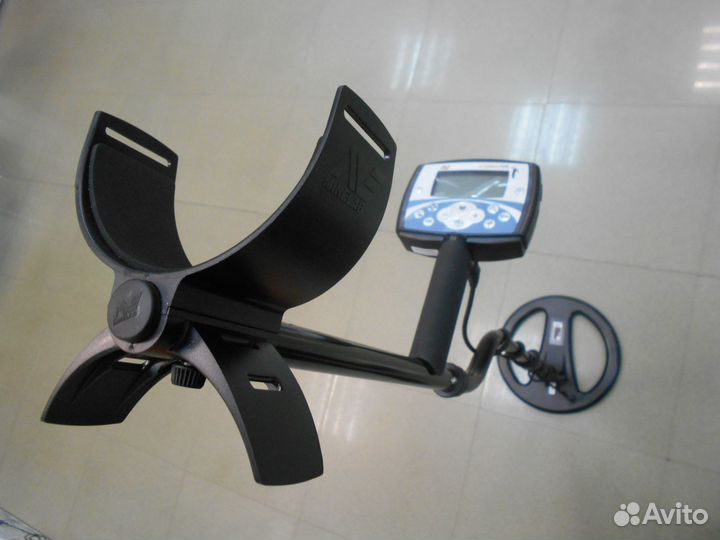 Металлоискатель Minelab X-Terra 705 NEW