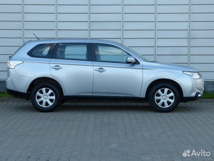 Mitsubishi Outlander 2.0 CVT, 2013, 63 302 км