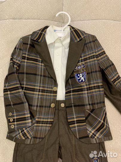 Костюм тройка на мальчика