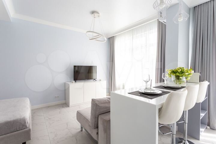 1-к. квартира, 42 м², 7/7 эт.