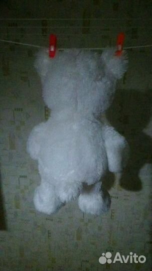 Продам белого мишку