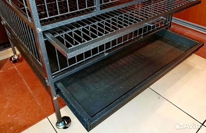 Большая клетка для попугая