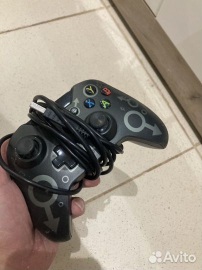 Xbox One S 2 геймпада 1tb