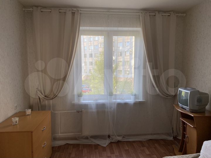 2-к. квартира, 58 м², 3/12 эт.