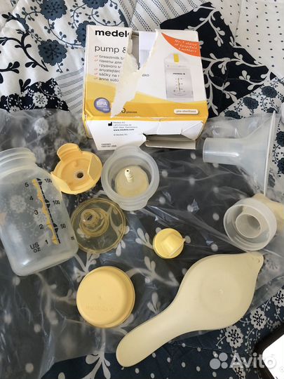 Молокоотсос medela ручной