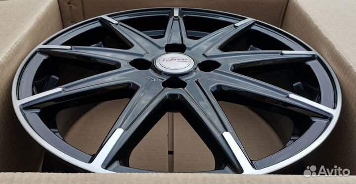 LADA Vesta, Largus R16 новые