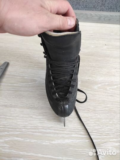 Фигурные коньки edea overture 215