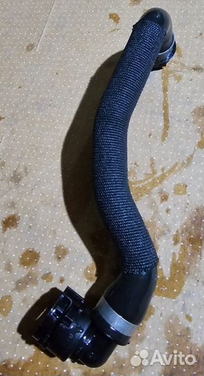 Патрубок Mercedes V167 AMG