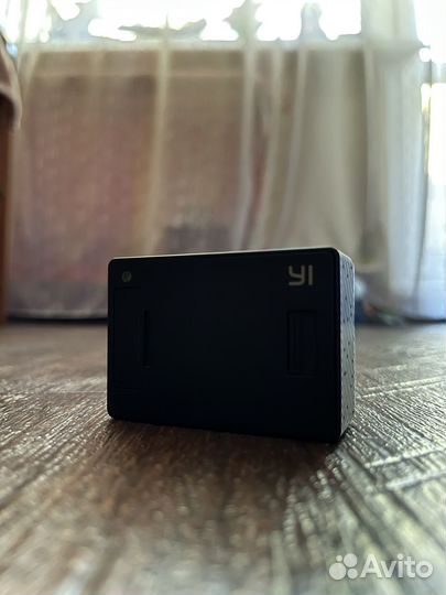 Экшн камера xiaomi yi