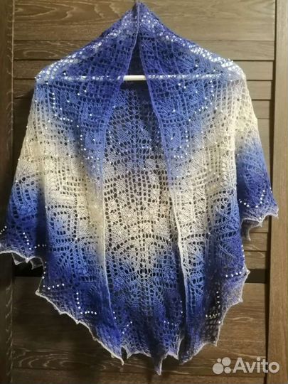 Бактус, треугольный платок, шаль