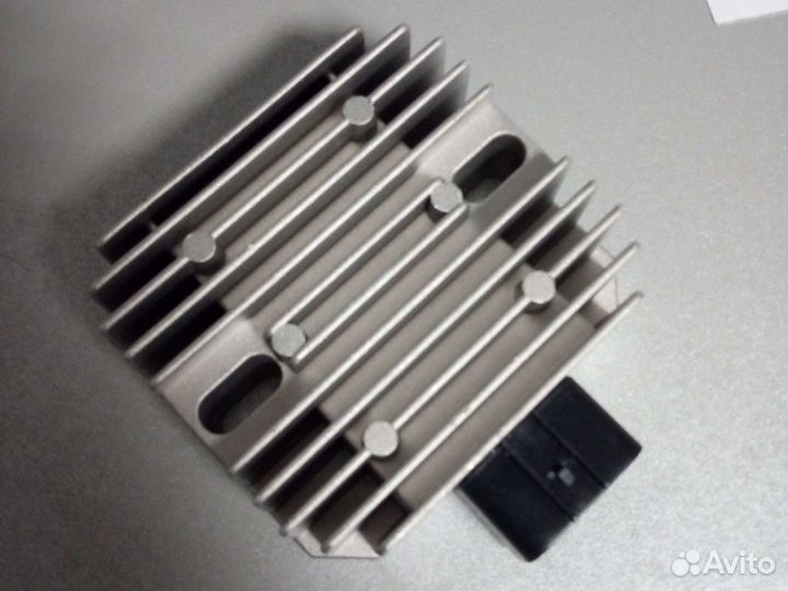 Реле регулятор напряжения BRP SM-01239