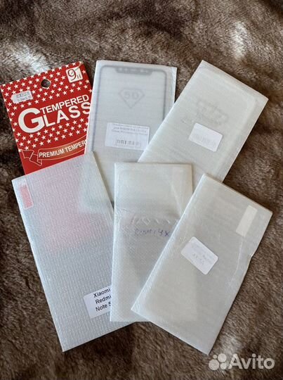 Защитное стекло на iPhone, Samsung, Xiaomi