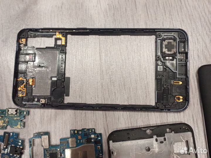 Запчасть для samsung a30s
