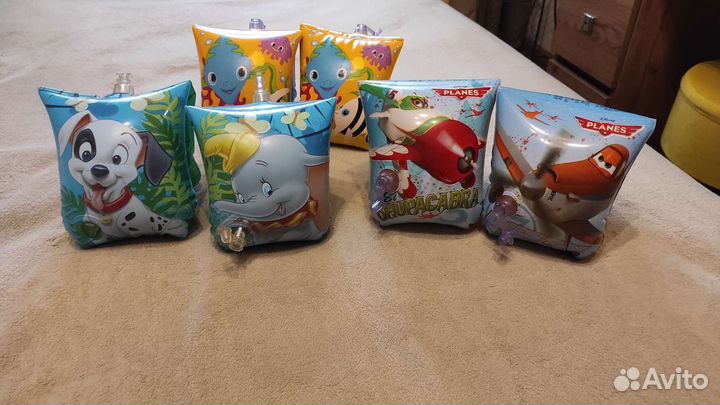 Продаю детские нарукавники для плавания Intex