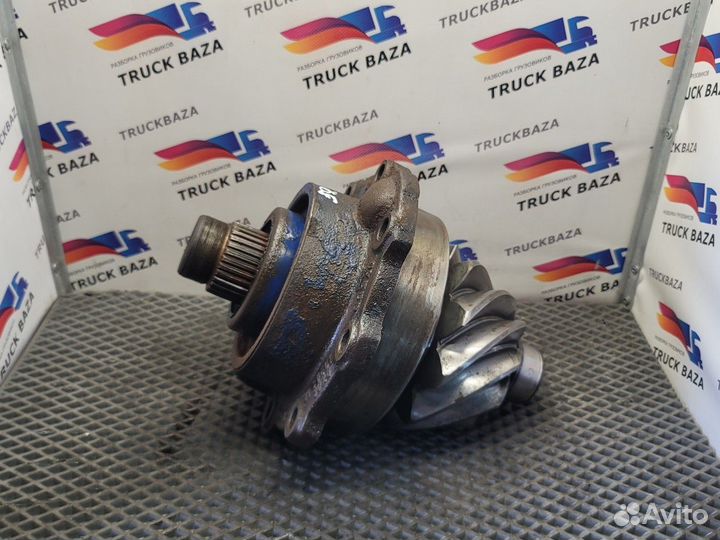 81356013028 Опора подшипника ведущей шестерни