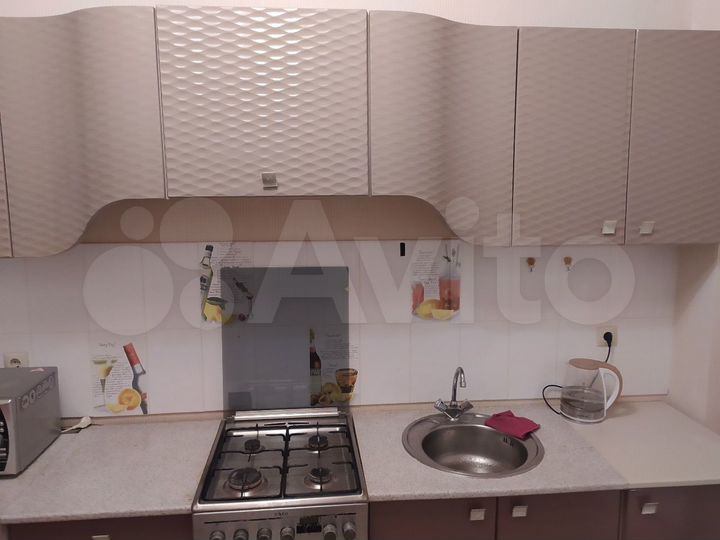 1-к. квартира, 43 м², 1/5 эт.