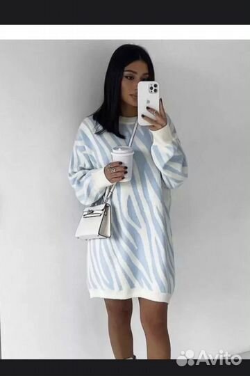 Платье трикотажное новое