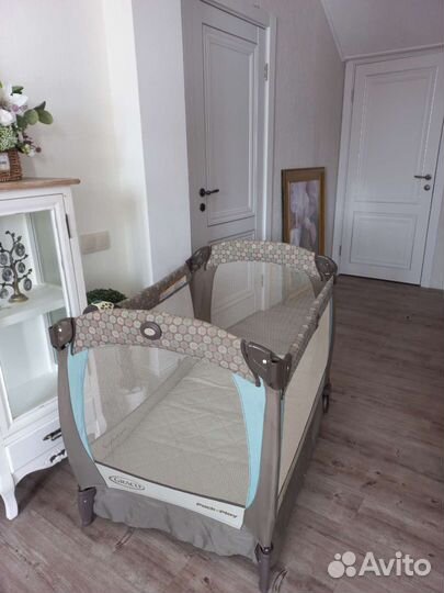 Манеж кровать graco