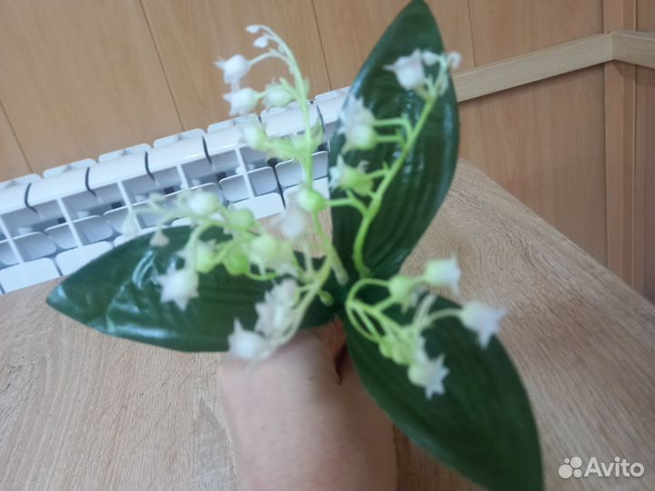 Искусственные цветы ландыши