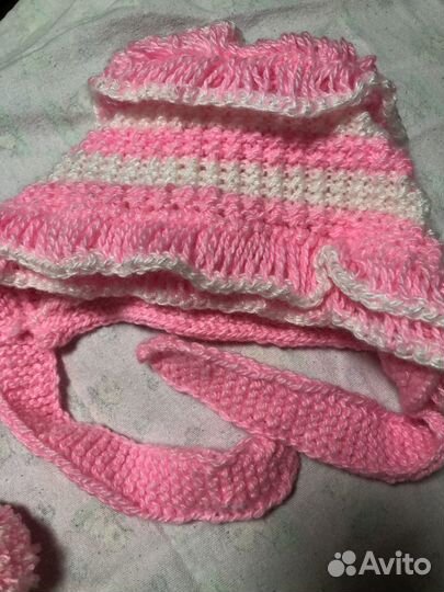 Набор шапочка и пинетки