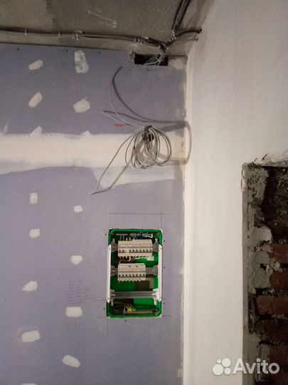 Услуги электрика, электромонтаж. Аварийный вызов