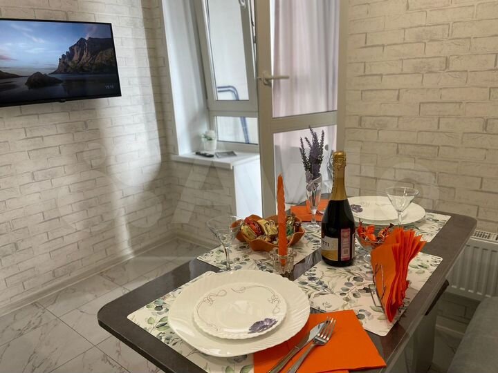 1-к. квартира, 42 м², 13/17 эт.